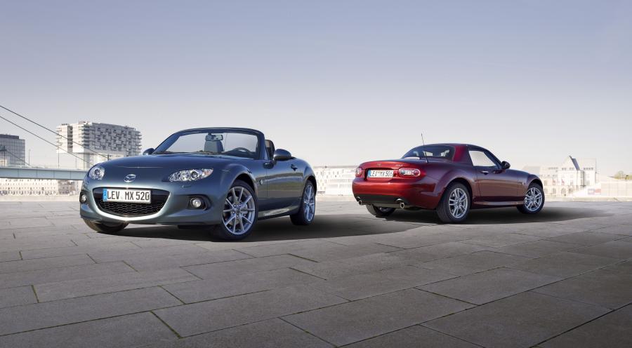  Mazda MX-5 2012 года  (фото 38 из 60)